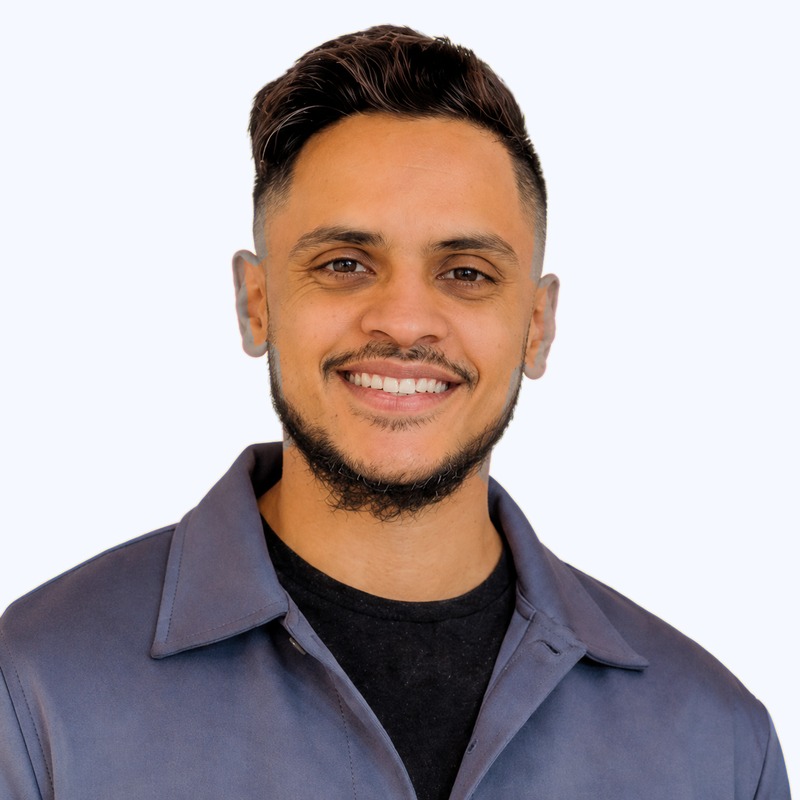Neen Sri, Biology and Chemistry teacher